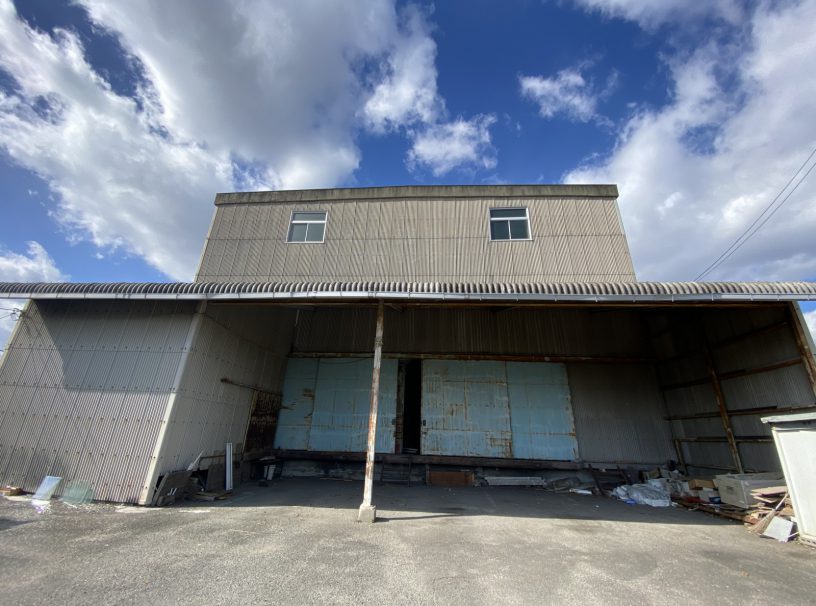 約600坪の広さ！！　川内町倉庫付物件